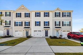 502 Camaro Rift Trl, Wendell, NC 27591