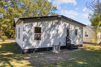 502 Cleveland St, Dunn, NC 28334