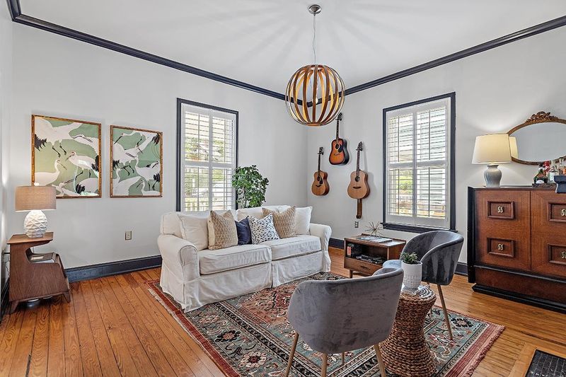 502 Cleveland St, Raleigh, NC 27605