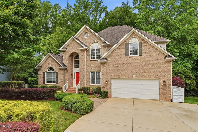 502 Cricketfield Ln, Cary, NC 27518