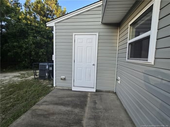 502 Directive Dr, Hope Mills, NC 28348