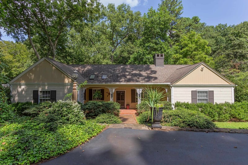 502 Dogwood Dr, Chapel Hill, NC 27516
