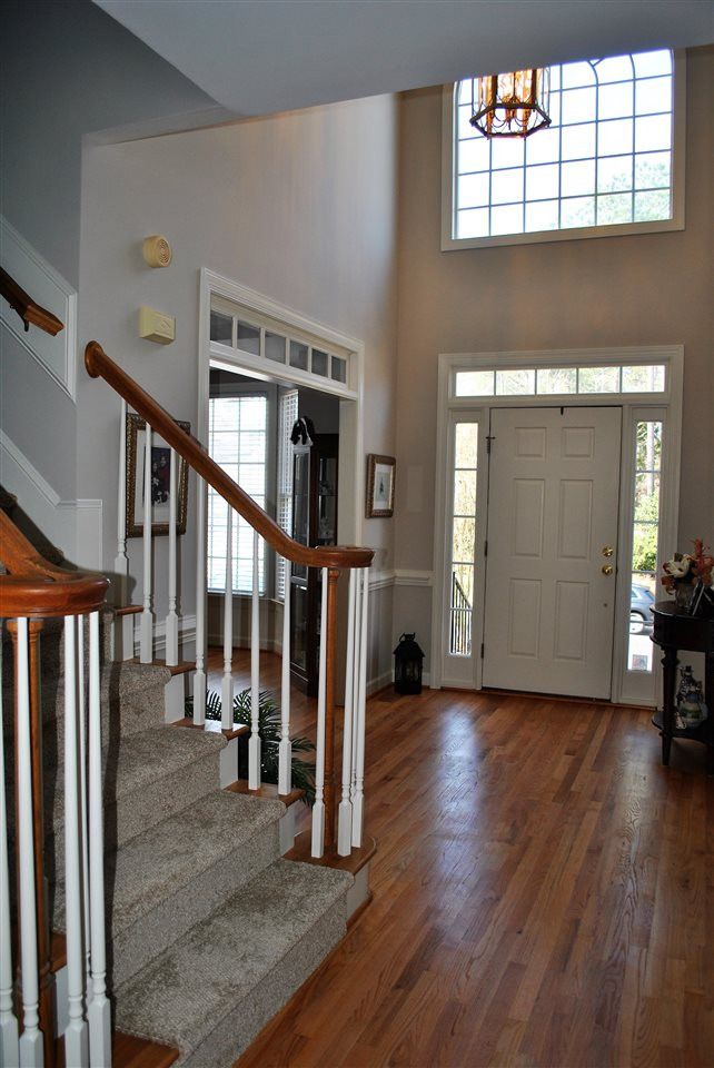 502 Edgemore Ave, Cary, NC 27519