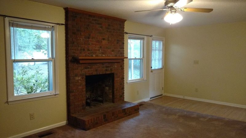 502 Forest Landing Dr, Garner, NC 27529