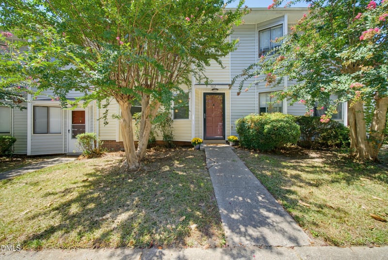 502 Garner Townes Ln, Garner, NC 27529