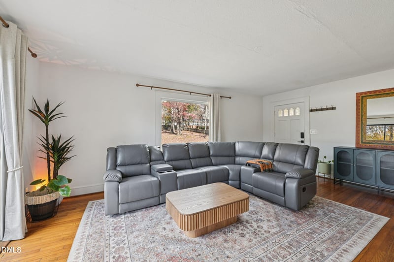 502 Graham St, Mebane, NC 27302