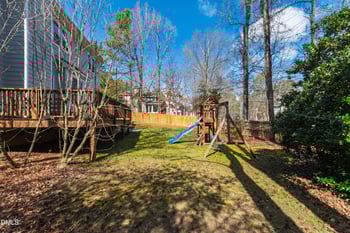 502 Heathridge Ln, Cary, NC 27513