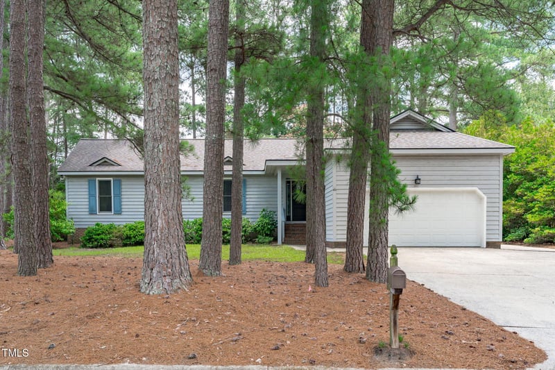 502 Hillcrest Rd, Apex, NC 27502