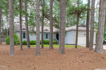 502 Hillcrest Rd, Apex, NC 27502