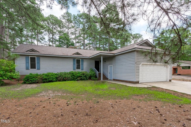 502 Hillcrest Rd, Apex, NC 27502