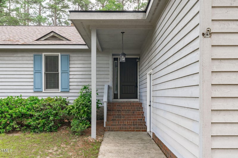 502 Hillcrest Rd, Apex, NC 27502