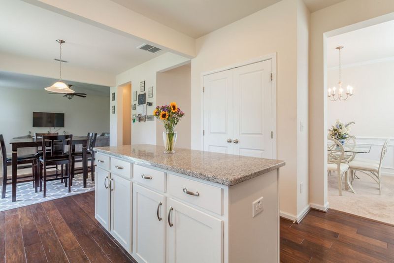 502 Hope Valley Rd, Knightdale, NC 27545
