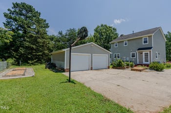 502 Lemontree Ct, Graham, NC 27253