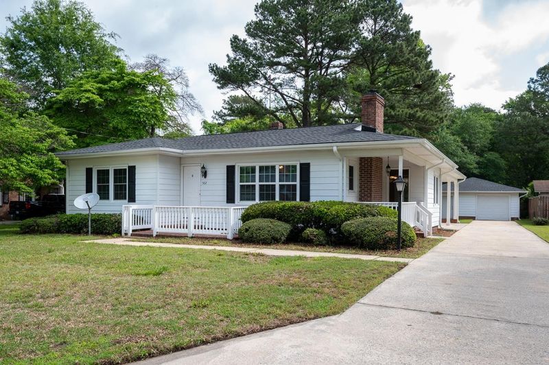 502 Maple Ave, Four Oaks, NC 27524