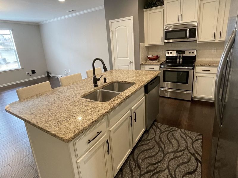 502 Oak Forest View Ln, Wake Forest, NC 27587