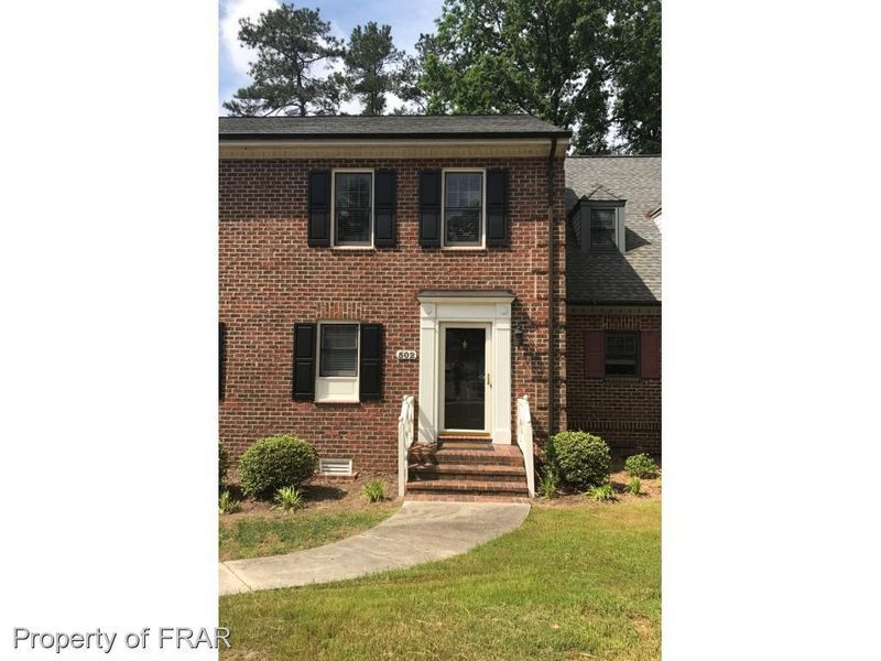 502 Olde Towne Dr, Sanford, NC 27330