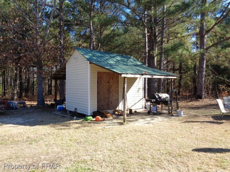 502 Ridgewood Dr, Sanford, NC 27330