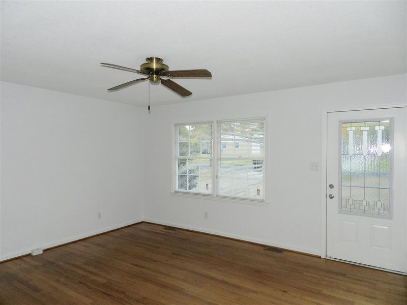 502 Royal Oak Ln, Garner, NC 27529