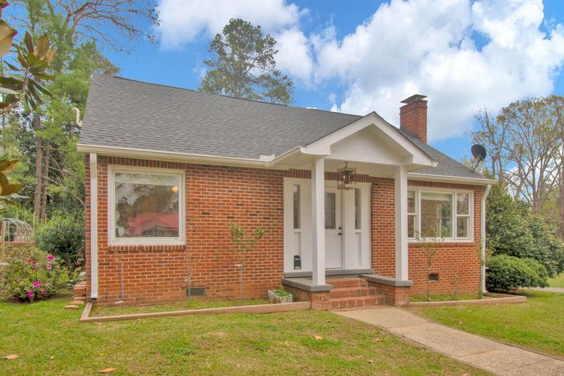 502 N Vance St, Sanford, NC 27330