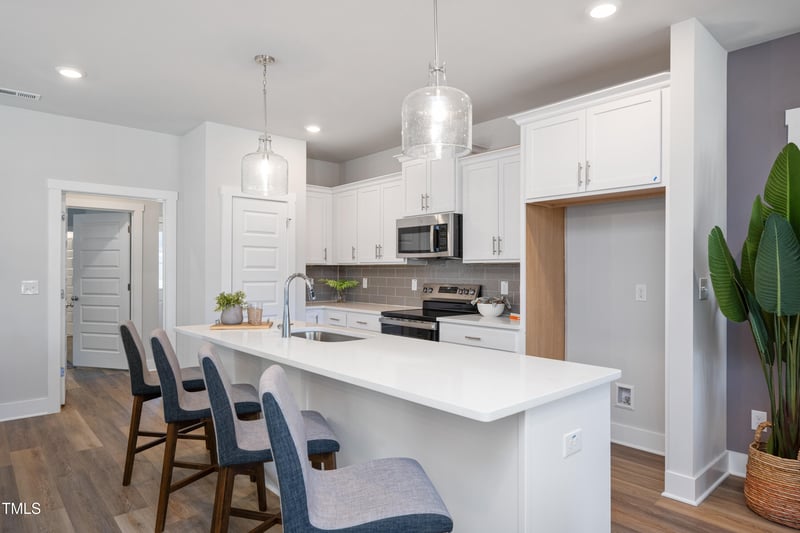 502 Yeowell Dr, Chapel Hill, NC 27514