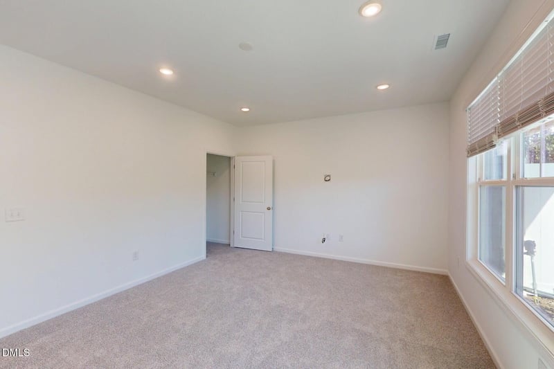 5020 Jowett's Walk Dr #21, Cary, NC 27519