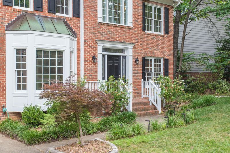 5020 Kinderston Dr, Holly Springs, NC 27540