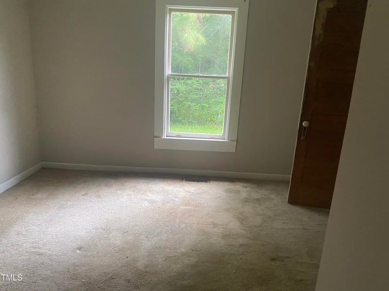 5020 Old Us 1, New Hill, NC 27562