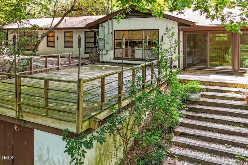 5020 Red Cedar Rd, Raleigh, NC 27613