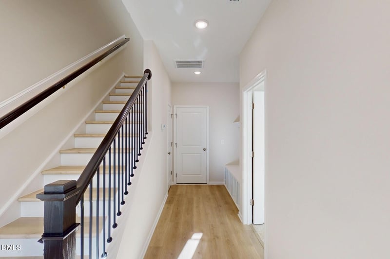 5021 Jowett's Walk Dr #32, Cary, NC 27519