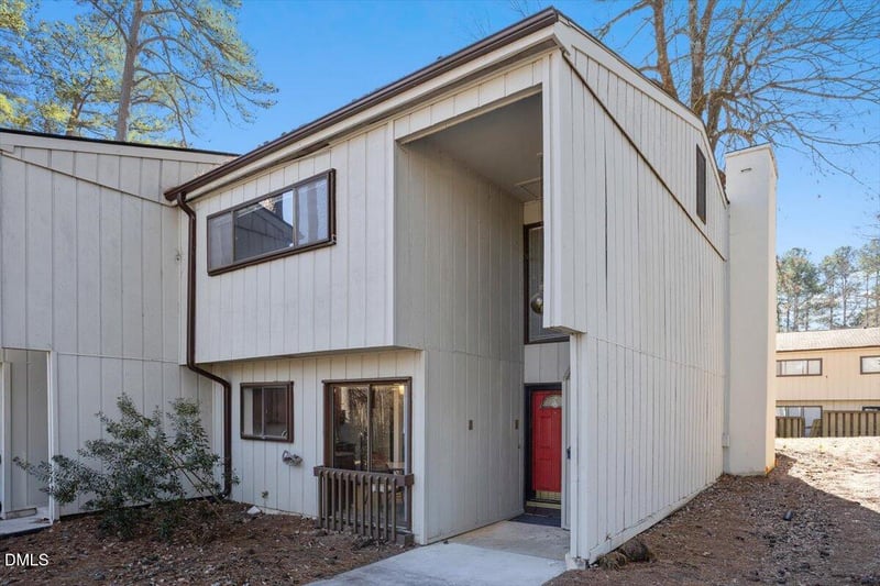 5021 Tall Pines Ct, Raleigh, NC 27609