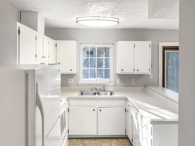 5021 Tyne Dr, Durham, NC 27703