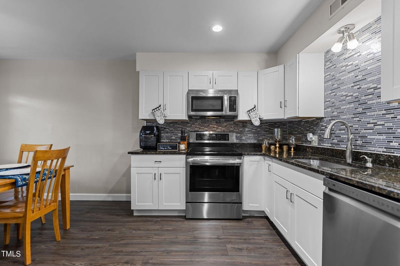 5022 Flint Ridge Pl #5022, Raleigh, NC 27609