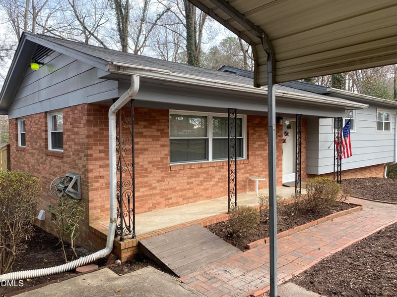 5022 Green Oak Dr, Durham, NC 27712