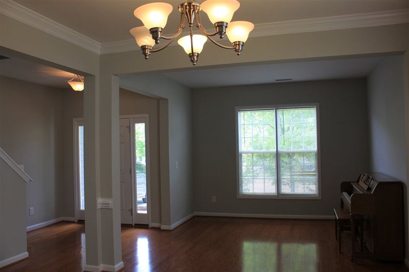 5022 Mckittrick Ln, Durham, NC 27712