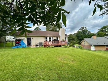 5022 Sycamore Dr, Hope Mills, NC 28348