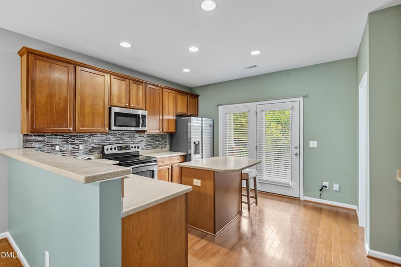 5023 Cary Glen Blvd, Cary, NC 27519