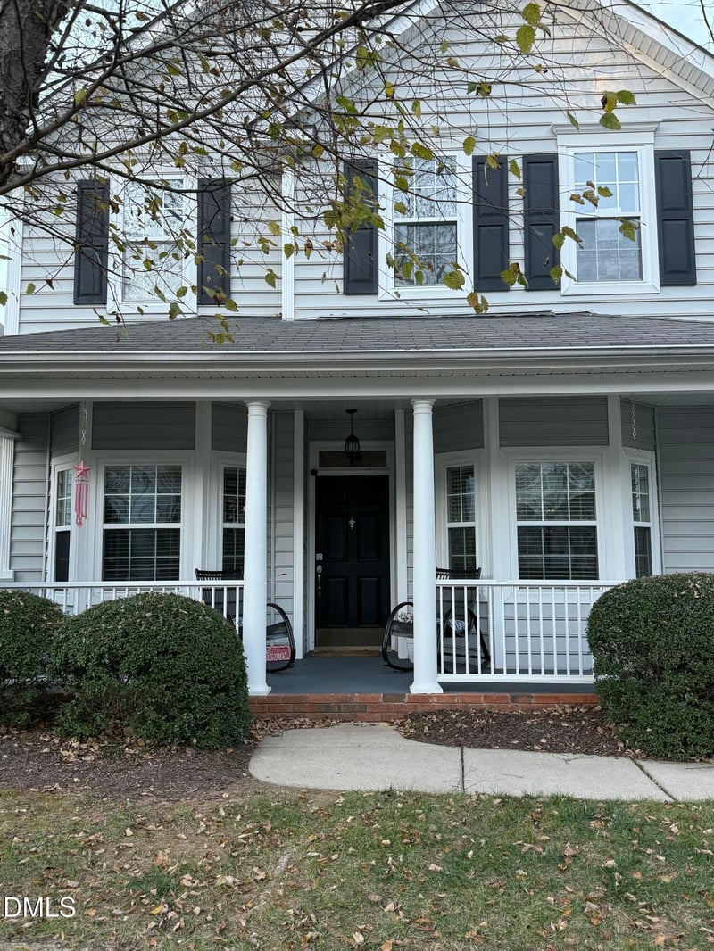 5024 Dawn Piper Dr, Raleigh, NC 27613
