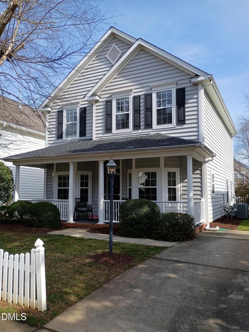 5024 Dawn Piper Dr, Raleigh, NC 27613