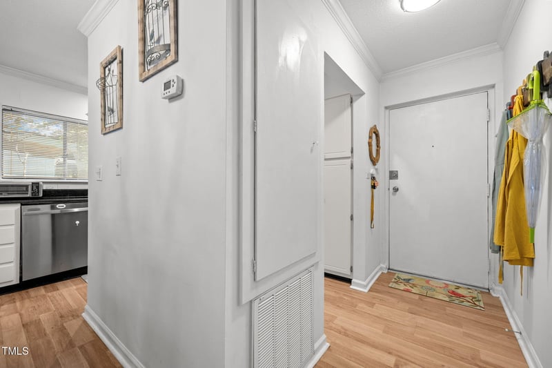 5024 Flint Ridge Pl, Raleigh, NC 27609