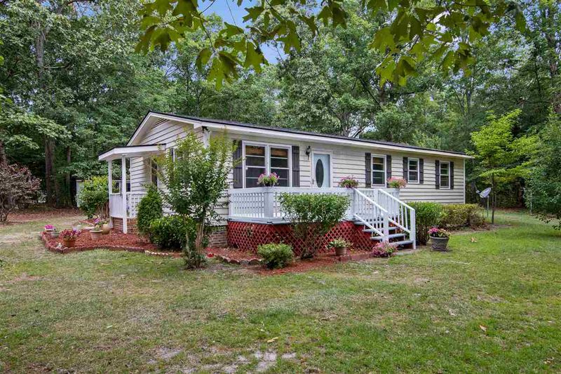5024 Lake Willett Rd, Sanford, NC 27332