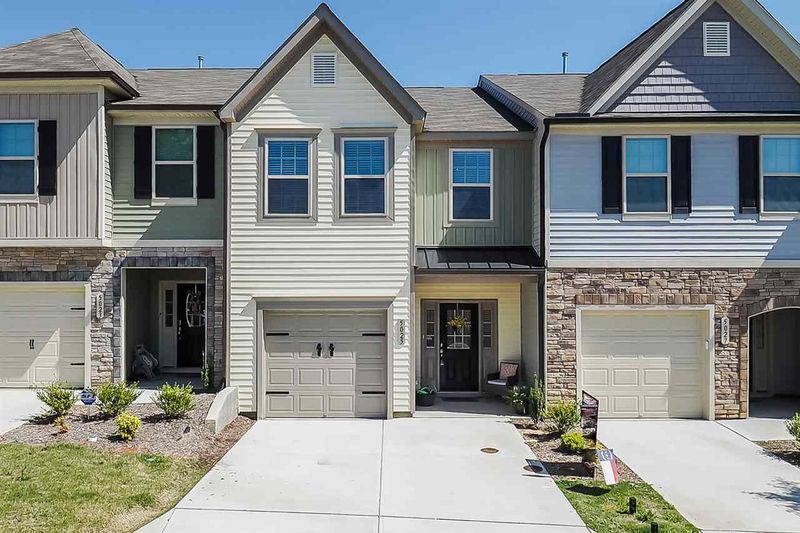 5025 Eagle Stone Dr, Raleigh, NC 27610