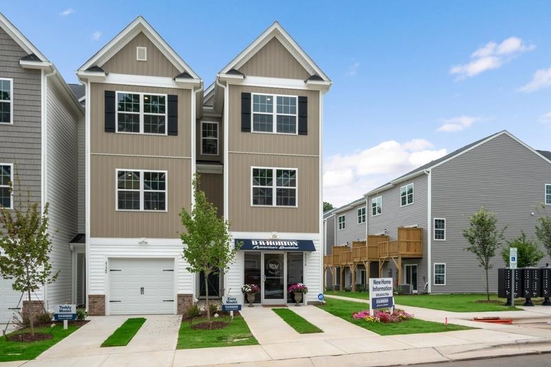 5026 Jayden Dr, Durham, NC 27704