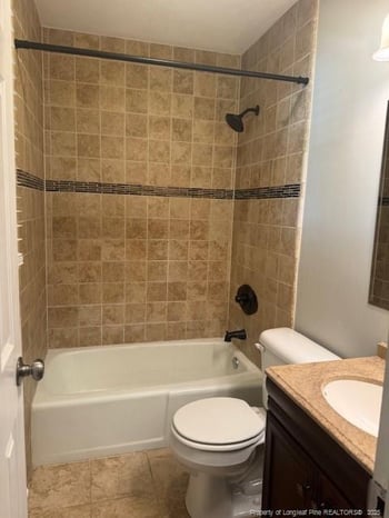 5027 Chesapeake Rd, Fayetteville, NC 28311