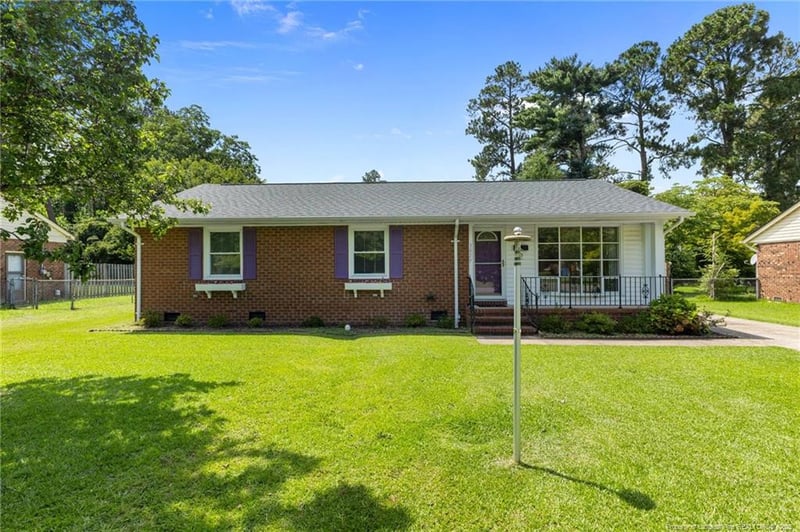 5027 Chesapeake Rd, Fayetteville, NC 28311