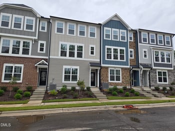 5027 Jowetts Walk Dr #30, Cary, NC 27519