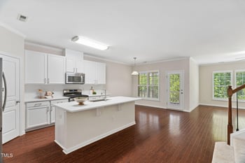 5028 Blue Jack Oak Dr, Cary, NC 27519