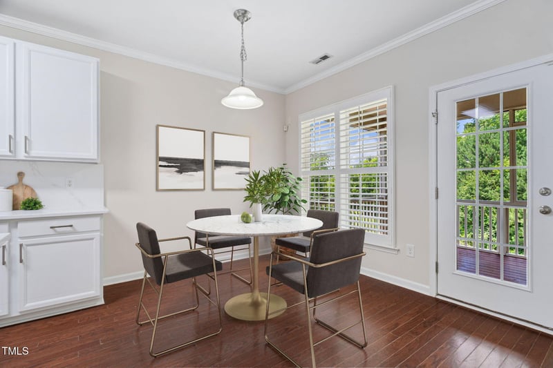 5028 Blue Jack Oak Dr, Cary, NC 27519