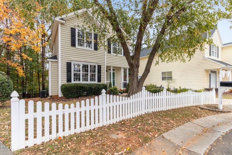 5028 Morning Edge Dr, Raleigh, NC 27613