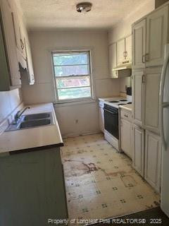 5028 Valley View Dr, Sanford, NC 27330
