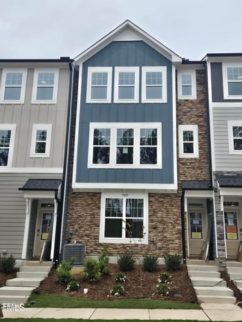 5029 Jowetts Walk Dr, Cary, NC 27519